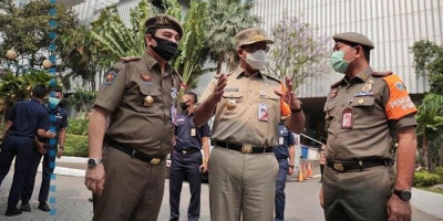 Parah, Sopir Ambulans di Jakarta Mengaku Tak Dapat Insentif dan Minta Tak Dipecat Anies