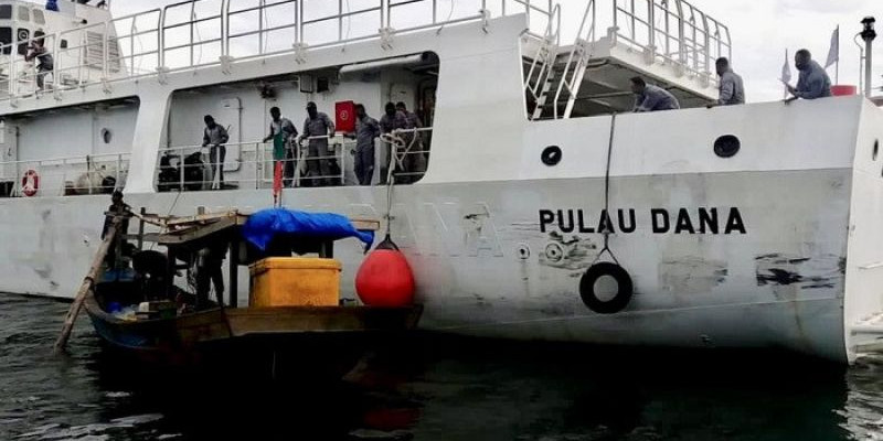 Kamla Zona Maritim Tengah Sosialisasi Keselamatan Pelayaran Bagi Nelayan