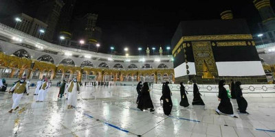 Ibadah Umroh Dibuka Kembali, Ada Syarat Khusus Soal Usia