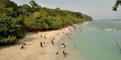 Awas, Wisatawan yang Tak Patuh di Pantai Pangandaran Akan Ditindak Tegas