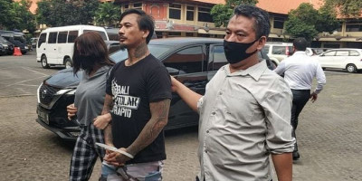 JPU Tuntut Jerinx SID 3 Tahun Penjara