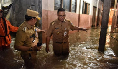 2 Indikator Sukses Penanganan Banjir Versi Anies Baswedan