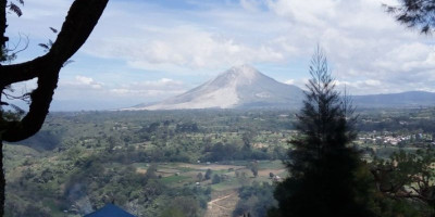 Menikmati Tana Karo dari Ketinggian 1575 Meter, Bukit Gundaling Tempatnya