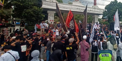 Arasy Minta Minimarket Pisahkan Produk Prancis
