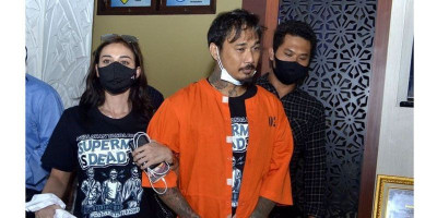 Jika Divonis Bersalah, Jerinx Minta Tahanan Rumah untuk Jaga Keluarga