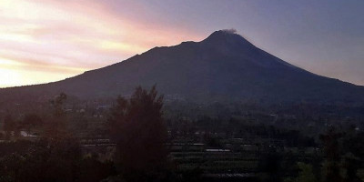 Erupsi Merapi, Ribuan Warga Dievakuasi ke 4 Kabupaten
