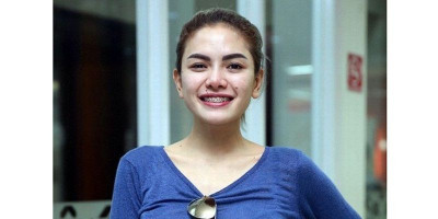 Twitter Diblokir, Nikita Mirzani Ingatkan Ustaz Maaher Jaga Mulut