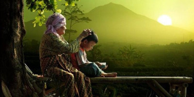 Surga di Kaki Ibu, Benarkah?