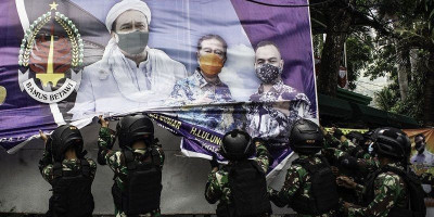 Penertiban Baliho Liar Merupakan Bentuk Kehadiran Negara