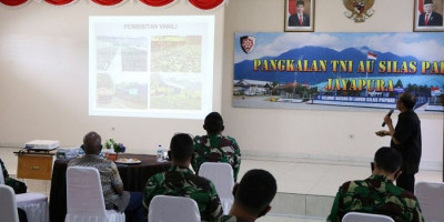 Bintek Budidaya Vanili di Lanud Silas Papare Memanfaatkan Tanah Subur Papua