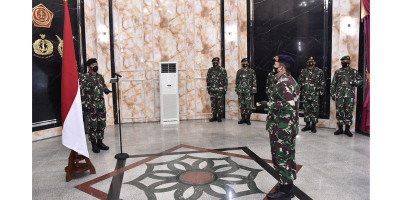 Panglima TNI Terima Laporan Kenaikan Pangkat Lima Perwira Tinggi