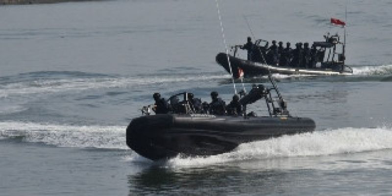 Denjaka Lumpuhkan Teroris Di Pelabuhan Cirebon
