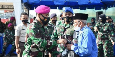 Dankormar Berikan 200 Paket  Sembako