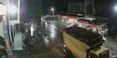 Kepala Anaknya Berceceran Dilindas Truk, Ayah Kepergok Selingkuh Sebut Anaknya Hanya Nahas
