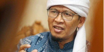 Singgung Aa Gym Positif Covid-19, Denny Siregar Diingatkan Jangan Takabur