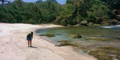 Pantai Krokoh Yogyakarta, Surga Tersembunyi yang Menawarkan Ketenangan