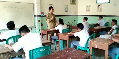 Mas Nadiem Pastikan Rekrutmen CPNS Formasi Guru Tetap Ada, Tapi... 