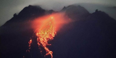Lagi, Gunung Merapi Muntahkan Lava Pijar 18 Kali dalam 24 Jam