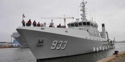7 KRI Berlabuh, Siap Cari Korban dan Puing Pesawat Sriwijaya SJ 182