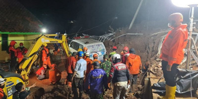 Hari ke-4, Pencarian Korban Longsor Sumedang Libatkan 1.108 Personel