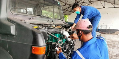 Pastikan Kesiapan Kendaraan, Yonbekpal 2 Mar Rutin Laksanakan Harwat