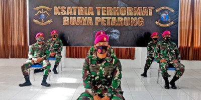 Prajurit Yonif 1 Brigif 2 Marinir Pasmar 2 Laksanakan Ibadah Dan Perayaan Natal Secara Virtual