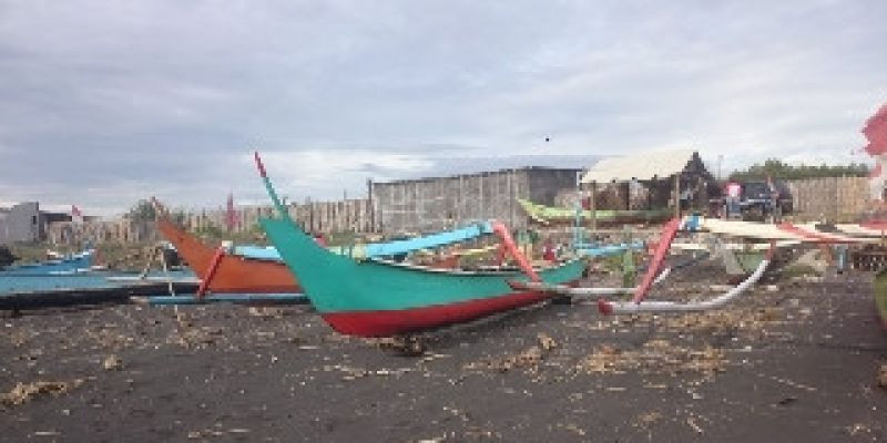Hilangnya Sempadan Pantai Tanjungsari