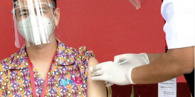 Tak Ada Lagi Influencer yang Divaksin Corona di Istana, Raffi Ahmad yang Terakhir