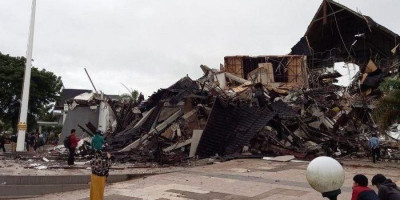 8 Tewas dan 600 Lebih Warga Terluka Akibat Gempa Dahsyat Sulawesi Barat