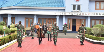 TNI Kirim Prajurit dan Alutsista Bantu Korban Gempa Sulbar