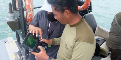 Tim Sar Yontaifib 1 Marinir TNI AL Gunakan Remotely Operated Vehicle Cari Puing Dan CVR Pesawat Sriwijaya Air SJ -182