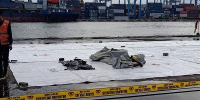 310 Kantong Potongan Tubuh Korban Sriwijaya Air SJ182 Diterima RS Polri