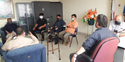 PWI Jaya Award untuk Insan Terbaik