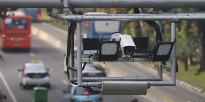 Tere Liye Sambut Baik Penghapusan Tilang di Jalan, Ini Usulan Reformasi Polisi