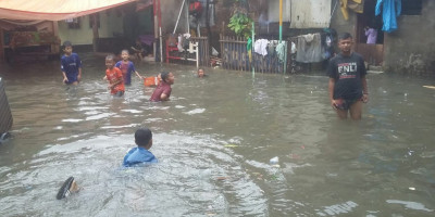 Anies Siapkan 487 Unit Pompa Cegah Banjir di Jakarta, Warga Diminta Bersiap-siap