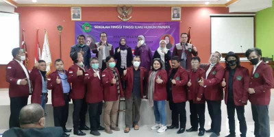 Kuliah Umum Perdana Kelas PWI Jaya di STIH Painan