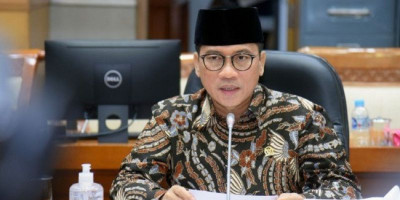 Waketum PAN Yandri Susanto Positif Covid-19