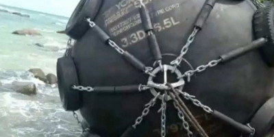 Heboh Warga Temukan Bola Hitam Terdampar, Ini Penjelasan TNI 