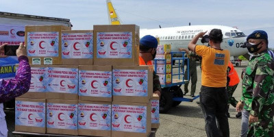 340 Kilo Rendang untuk Korban Gempa Sulbar 