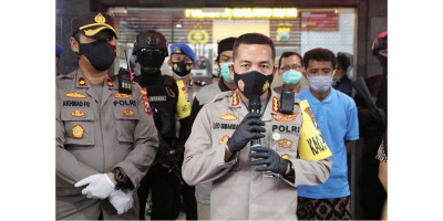 Petugas Pemakaman Pasien Covid-19 Arogan dan Teledor, Dua Pemuda Ini Jadi Ditangkap Polisi   