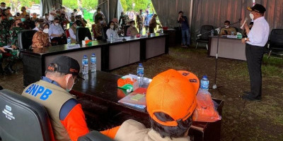 Menko Muhadjir Effendi Mohon BNPB Kerahkan Helikopter Evakuasi Bayi