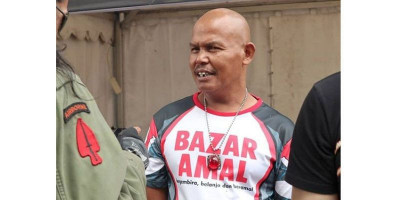 Suasana Haru Iringi Pemakaman Kang Pipit Preman Pensiun