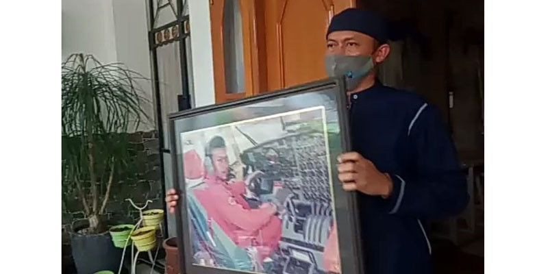 Captain Afwan Dimakamkan di TMP Bogor