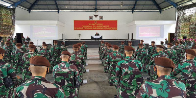 Pasmar 2 Terima Orientasi Kunjungan Taruna AAL Tingkat I Angkatan LXIX Di Bumi Petarung Karangpilang