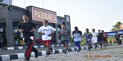 Pasmar 3 Sorong Bina Putra Putri Daerah Guna Menjadi Prajurit TNI Angkatan Laut 