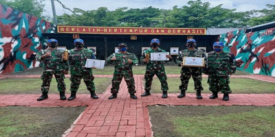 Prajurit Yon POM 2 Mar Pasmar 2 Sabet Juara Umum Lomba Menembak Pistol Hut Pomal Ke 75