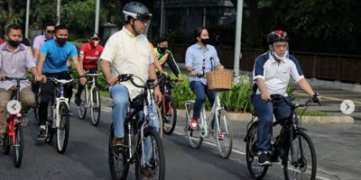 Anies Baswedan Dinobatkan Jadi 'Pahlawan' Transportasi 2021 