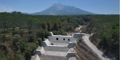 Kurangi Risiko Banjir Lahar Merapi, PUPR Akan Tambah 95 Sabo Dam Baru