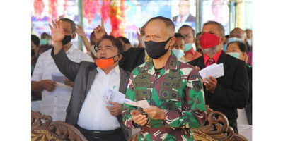 Pangdam XVII/Cenderawasih Ikuti Ibadah Bersama HUT Pekabaran Injil ke-166