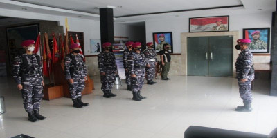 Jaga Tradisi Tni Al, Yonif 6 Marinir Laksanakan Ronda Penutup